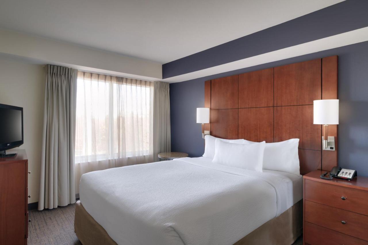 By Marriott 3*