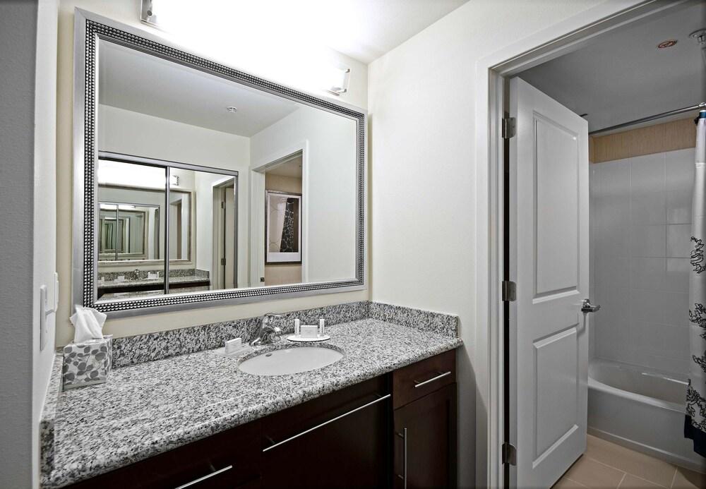 By Marriott Hotel Greenville